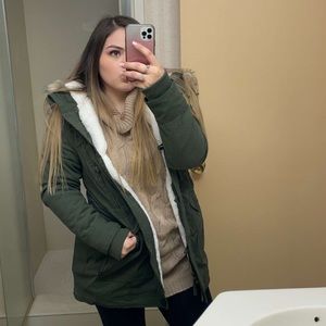 Meet your Posher, Jamie